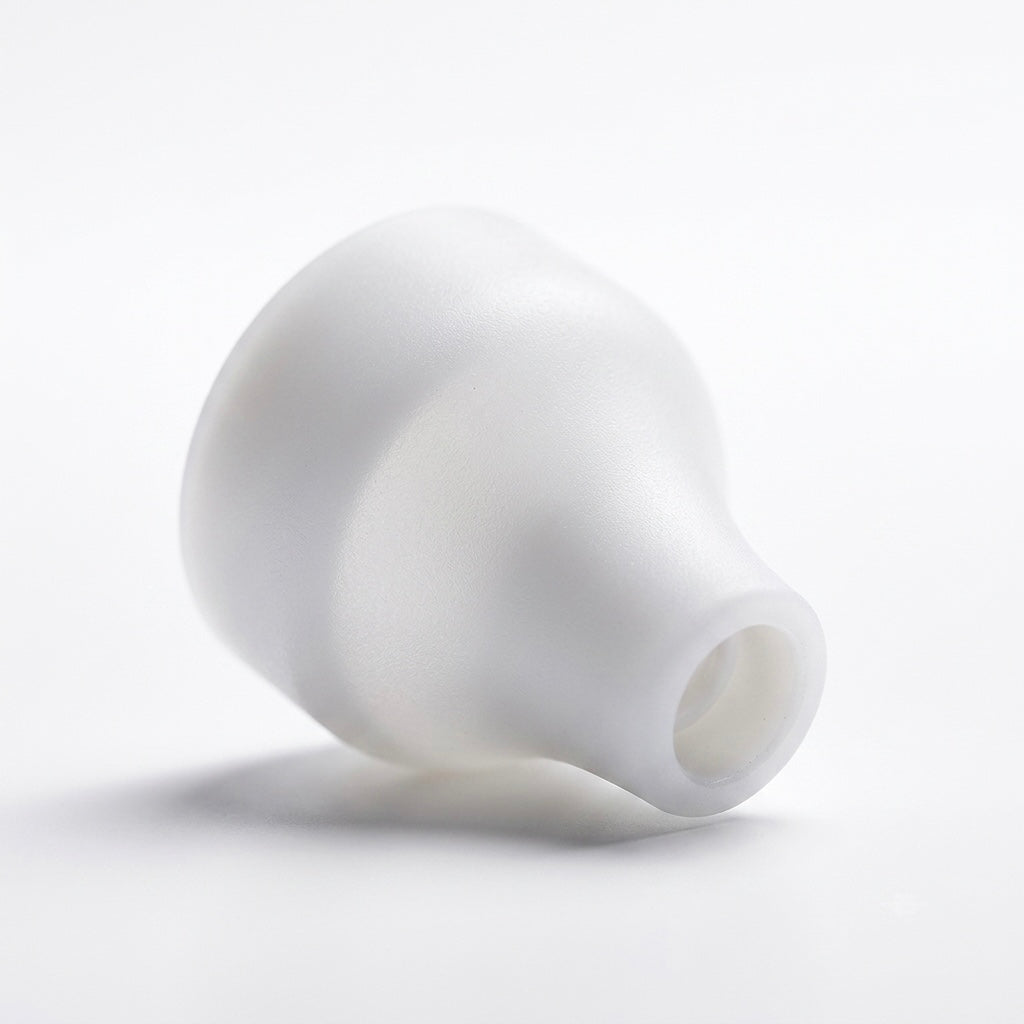 Replaceable hygienic nose tip close-up